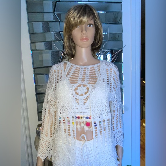 NW 3 pieces knitted embroidered Set, cardigan, bra & shorts beach Set,Vacations - Picture 3 of 13